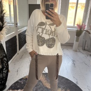 Shirt / Sweatshirt