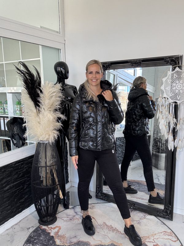 Übergangsjacke Pia Schwarz S M L XL XXL ( Größe in der Produktbeschreibung beachten )