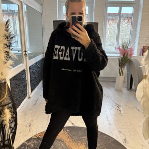 Bouclé Savage Longpulli one Size 38-46 #1131