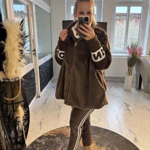 Cloé Jacke schokobraun over Size Schnitt mit Rippärmeln one Size 38-46  #1106