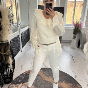 Rüschenpulli Weiß one Size 36-40 #1115